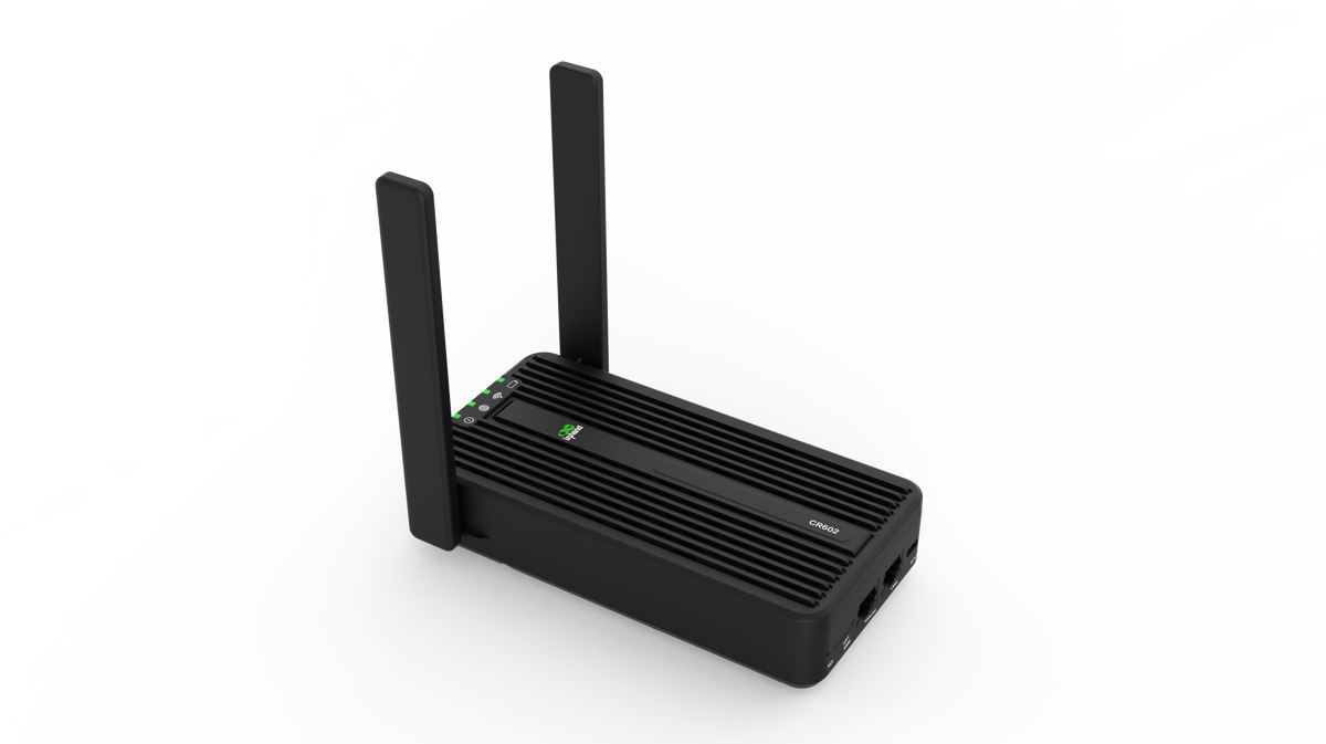InHand CR602 5G compact router, alternate angle