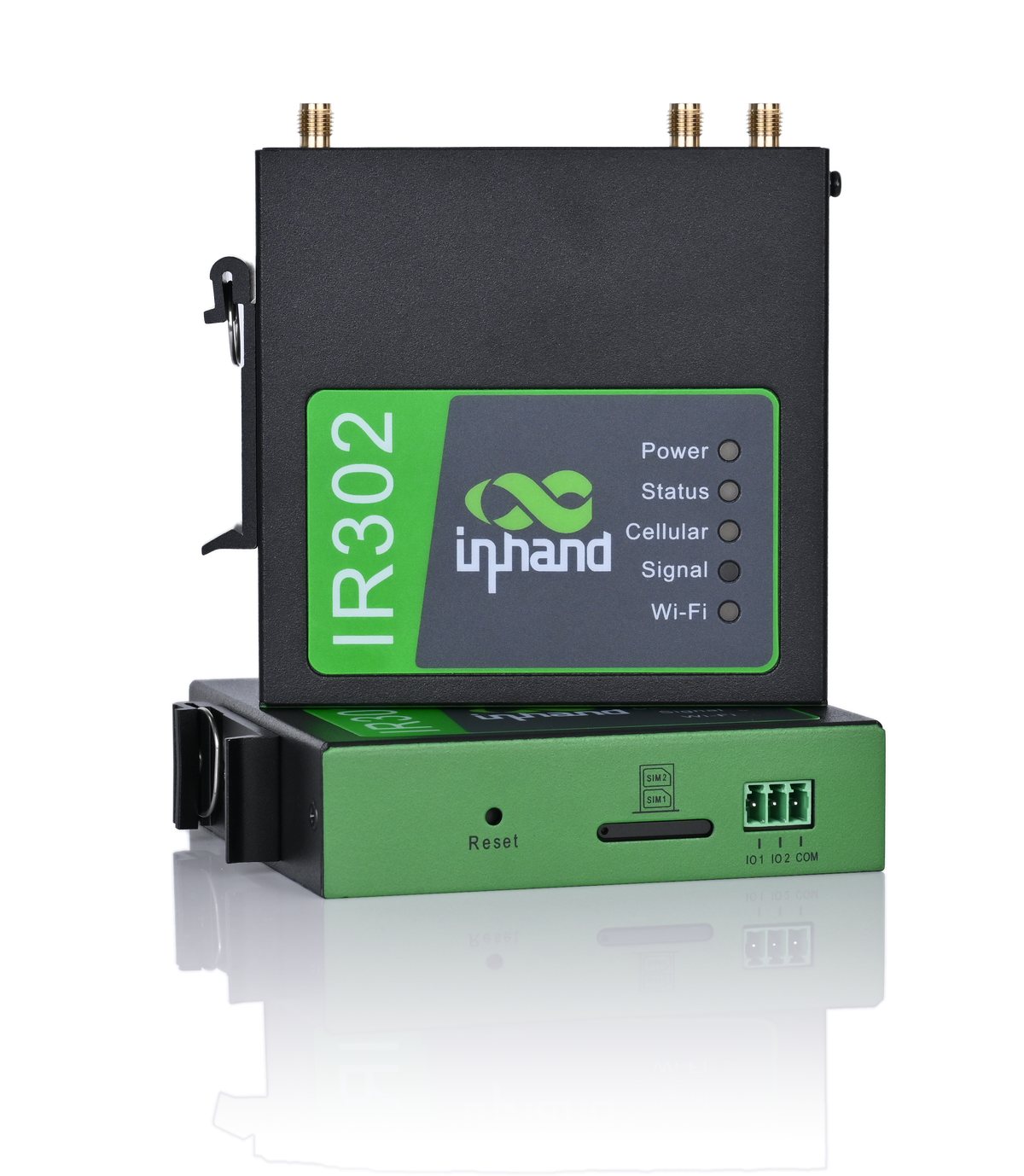 InHand IR302 industrial LTE router, DIN-rail metal enclosure with antenna connectors